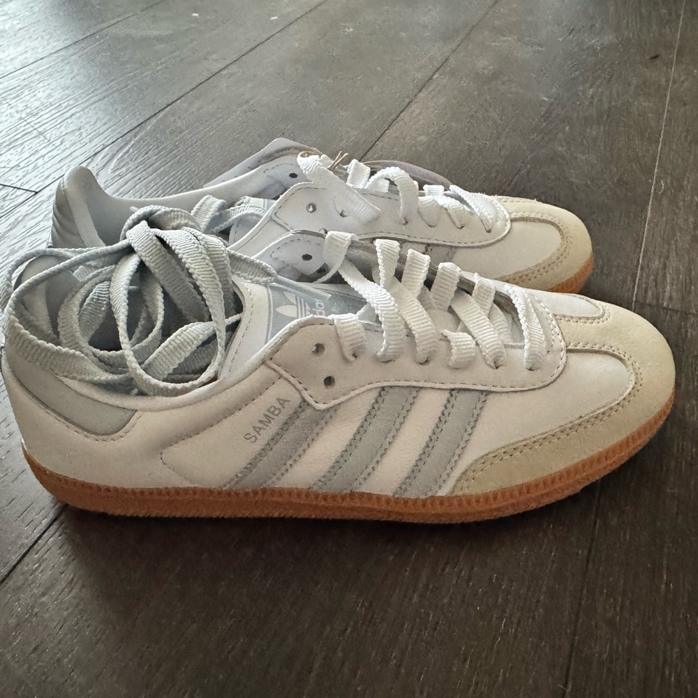 NWT Adidas Samba US W5 / EU 36 - Picture 5 of 7